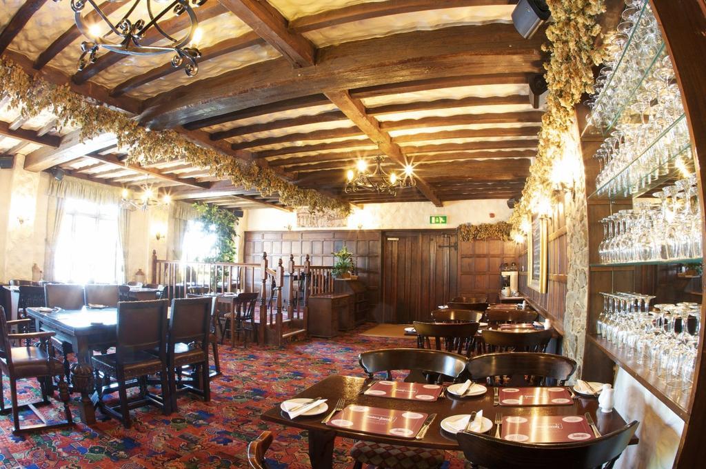 The Horseshoe Inn Herstmonceux Esterno foto