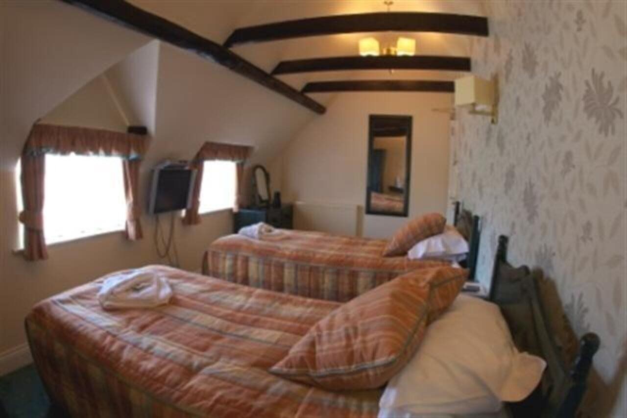 The Horseshoe Inn Herstmonceux Esterno foto